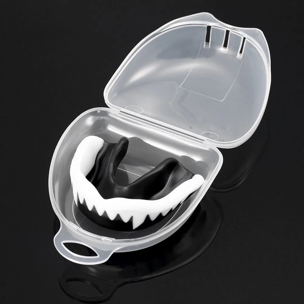Adult boxing mouthguard with box, food grade EVA mouldable teeth guard in black, red, blue, green, white, 6.5 x 4.6cm