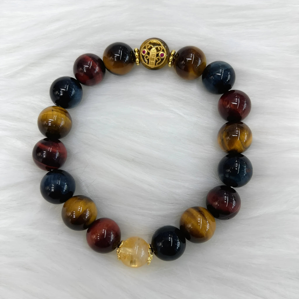 Natural tiger eye bracelet with loose round beads on 18cm long chain, Maillard style adjustable closure