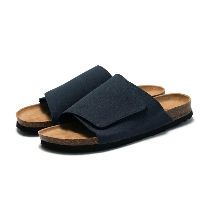 Men's retro platform slippers, frosted artificial PU upper, rubber sole, in camel colour, side view