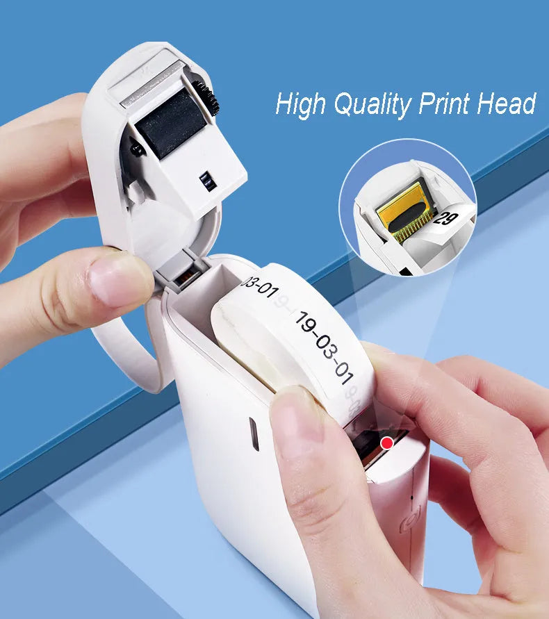 Mini portable Bluetooth thermal label printer in black, 130x75x28mm, with 203dpi print head and 15mm label roll