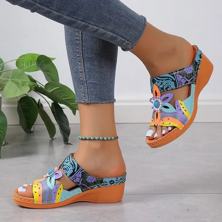 Ethnic cool girl coloured slope totem slippers in cowhide and rubber sole, shown in multiple colours.