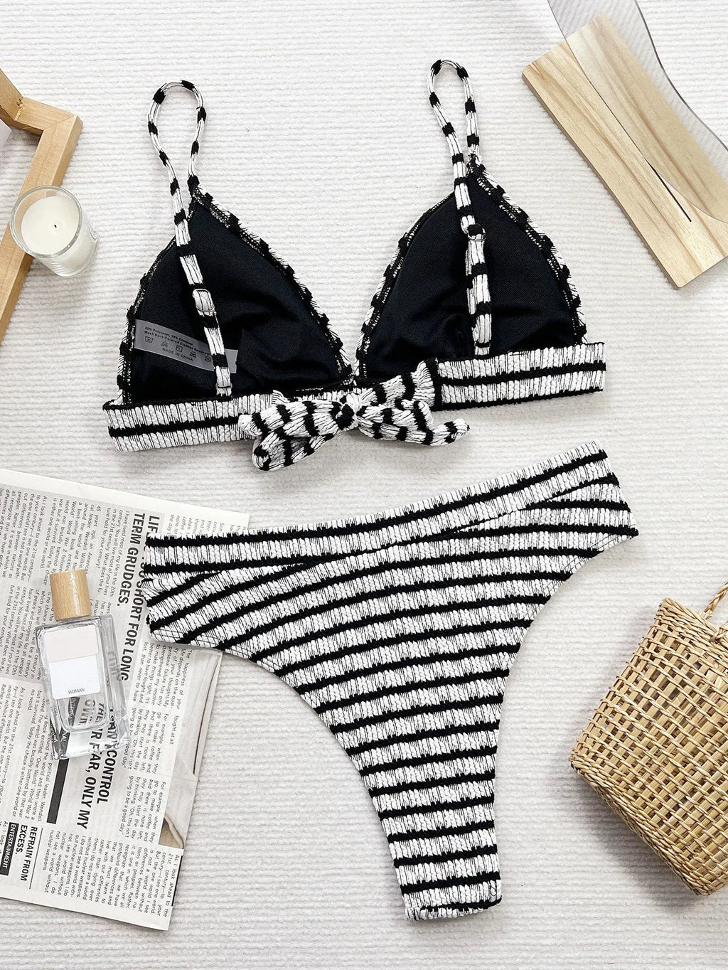 Women's black and white contrast colour bikini with spandex lining, briefs style, solid colour