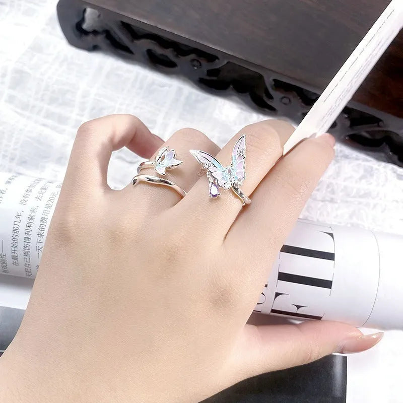 Adjustable copper insect ring with an irregular dripping oil texture finish in a choice of colours.