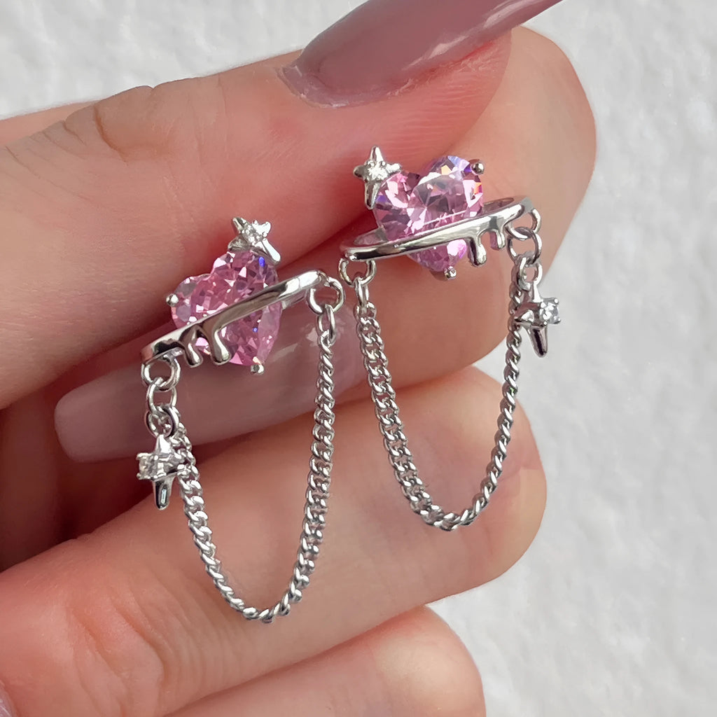 S925 sterling silver love heart earrings with electroplated finish in silver tone
