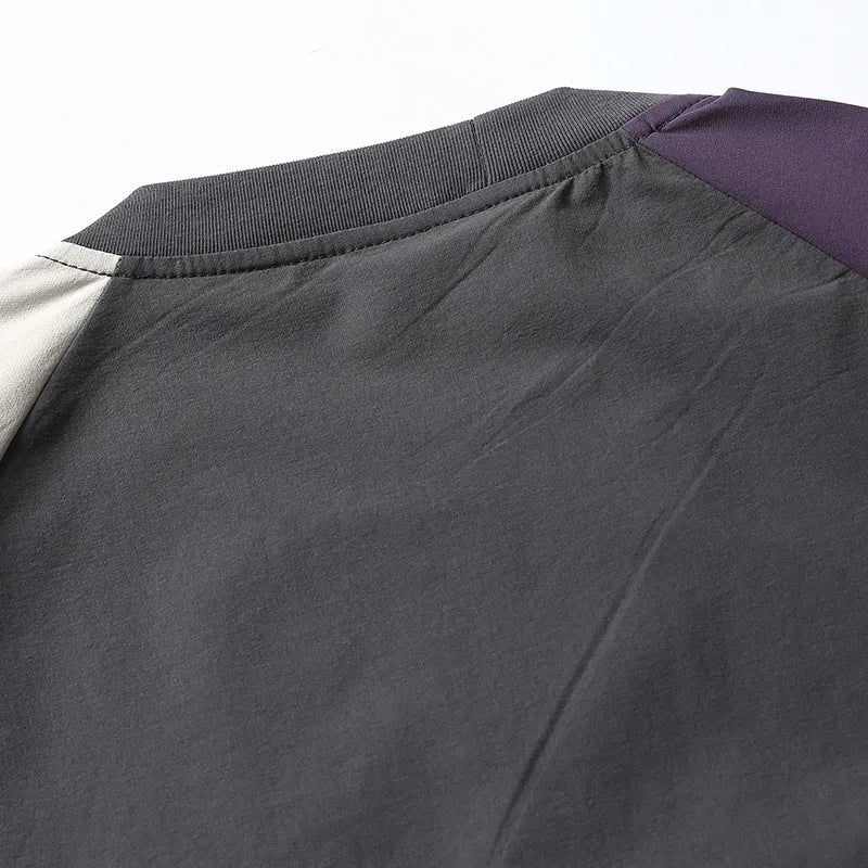 Dark grey men's contrast colour raglan sleeve t-shirt with loose fit casual styling