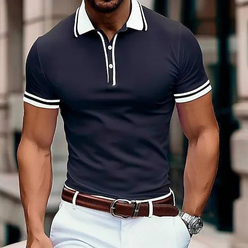 Man wearing a loose fit striped short-sleeved T-shirt in a casual setting