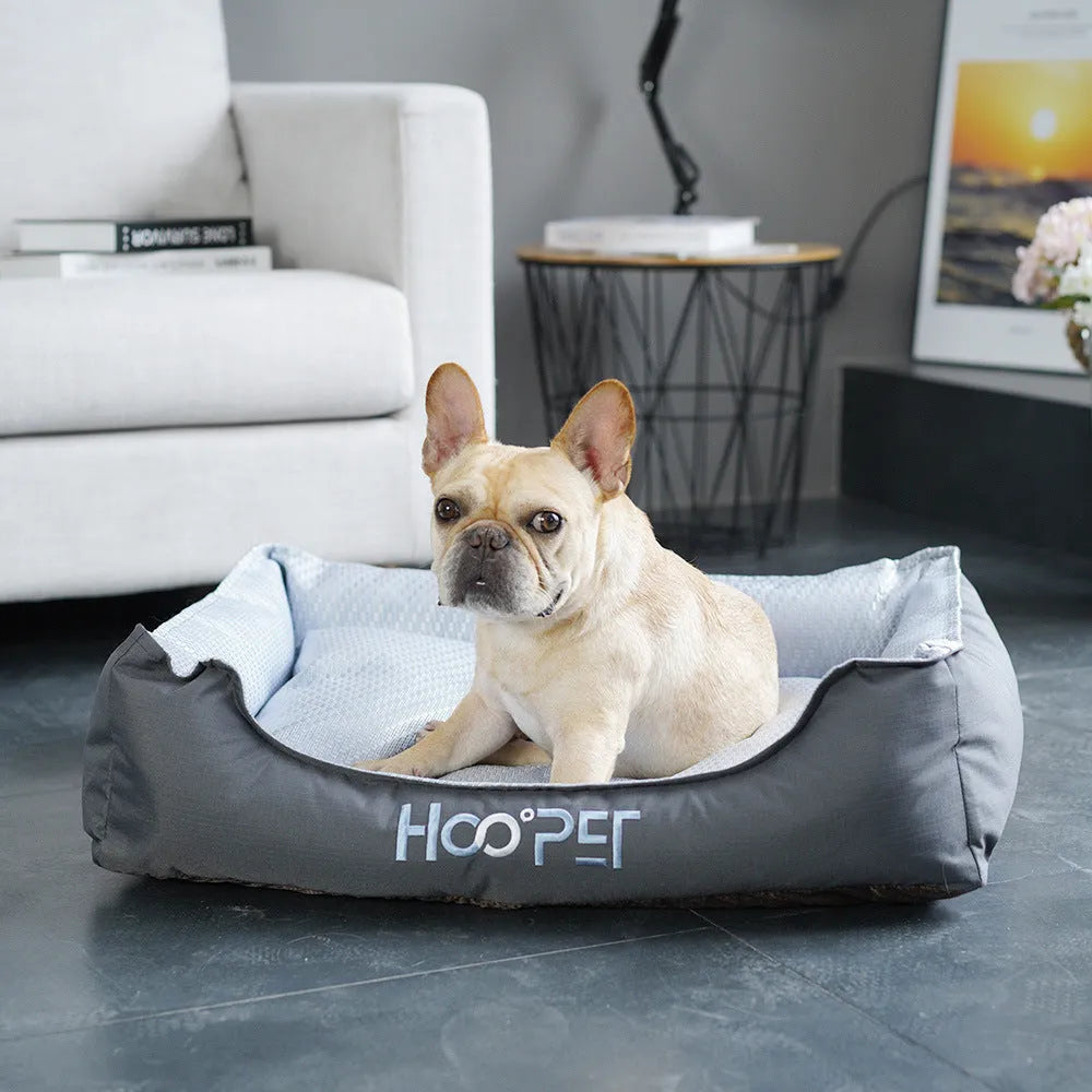 Pet bed with removable cover in three sizes for small to medium dogs and cats