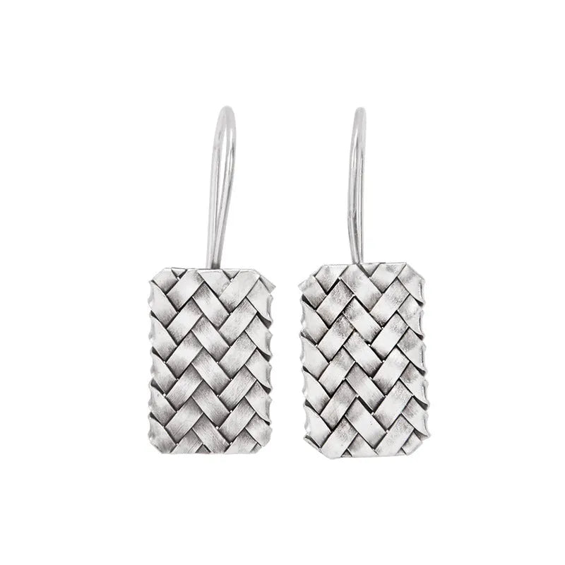 Geometric woven diamond plaid earrings in 925 silver, measuring 17.5mm by 11mm.