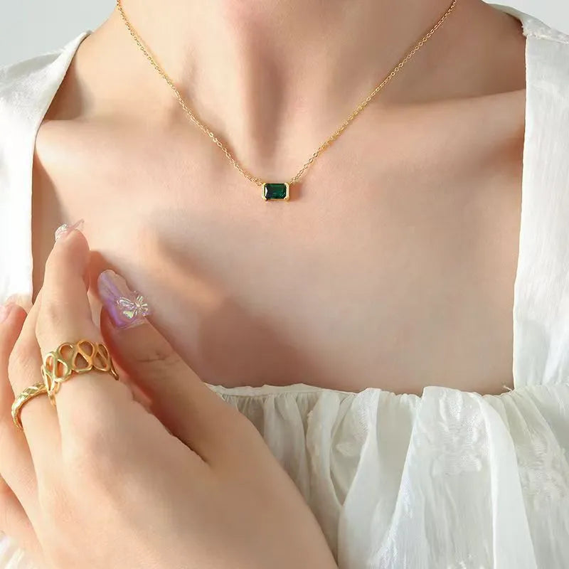 Gold geometric quadrilateral pendant necklace with crystal inlay on copper chain