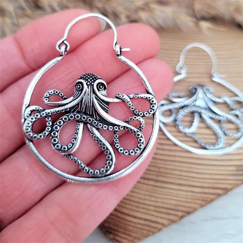 Vintage octopus earrings in antique silver zinc alloy with animal zodiac design