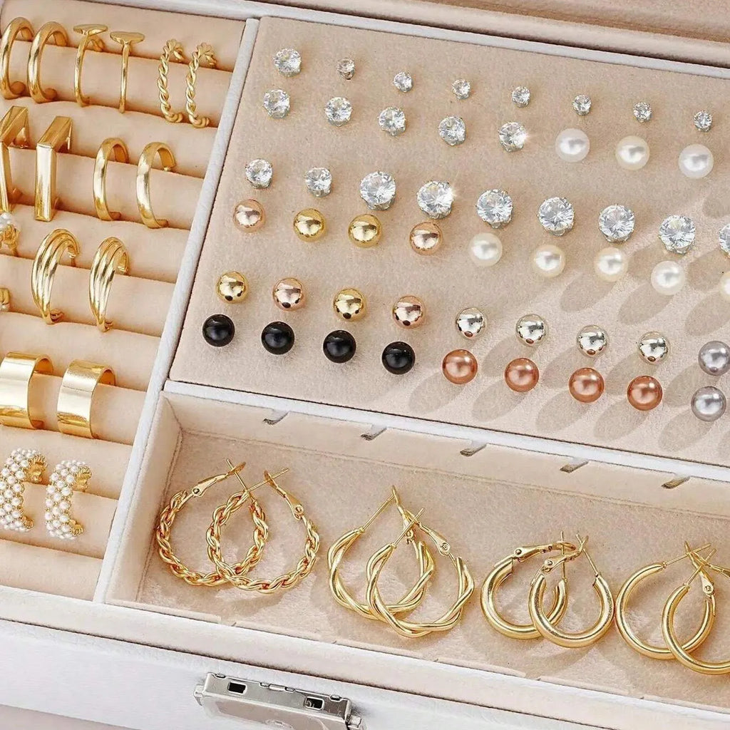 108 geometric alloy pearl earrings with electroplated gold and yellow finishes, round elements, no box
