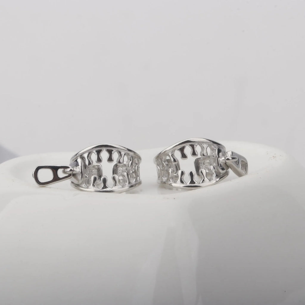 Pair of copper geometric clip-on earrings with minimalist line design in colour ES862.