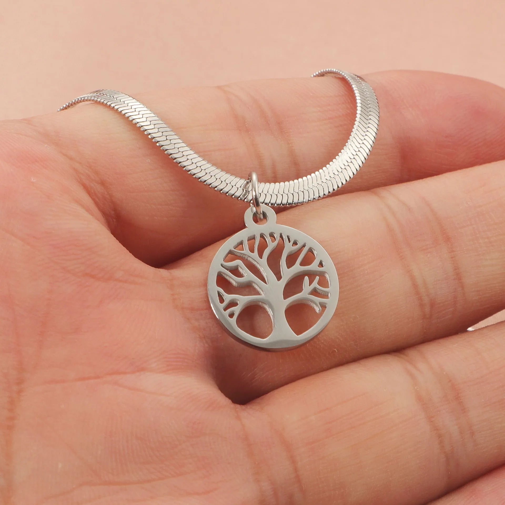 Stainless steel U-shaped lucky tree necklace with adjustable collar bone chain in gold or steel colour