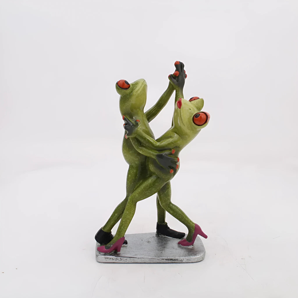 Pastoral style synthetic resin frog figurine ornament for home decoration