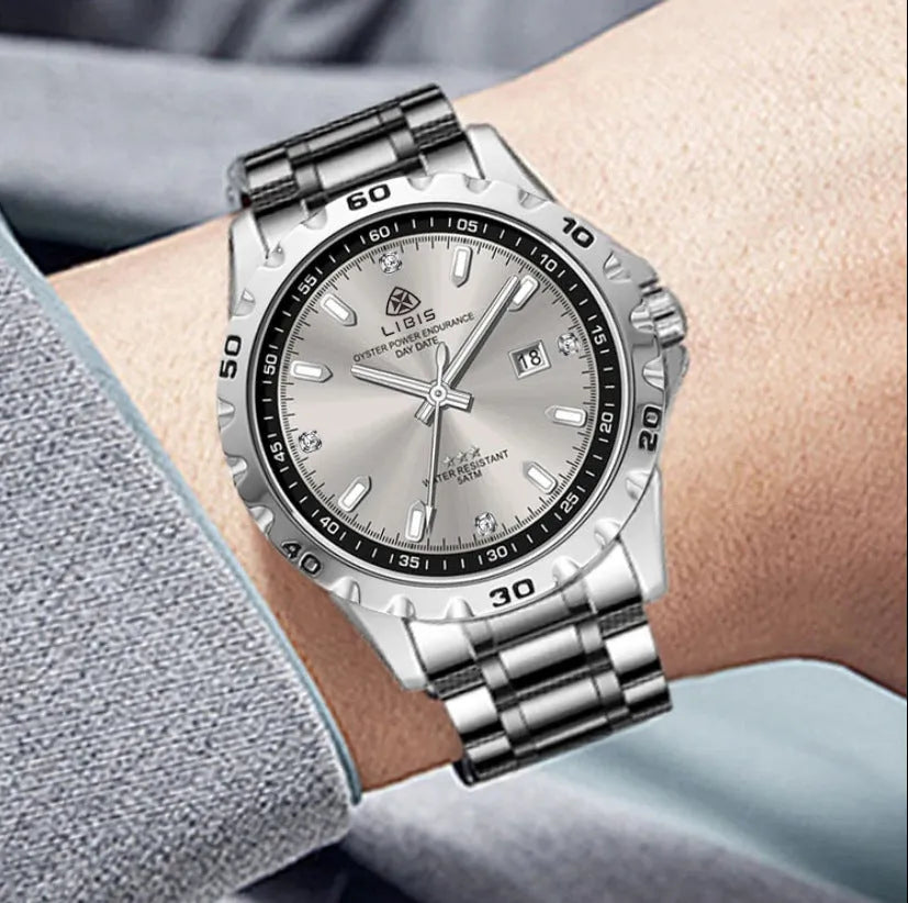 Silver men's business watch with stainless steel strap and luminous quartz movement