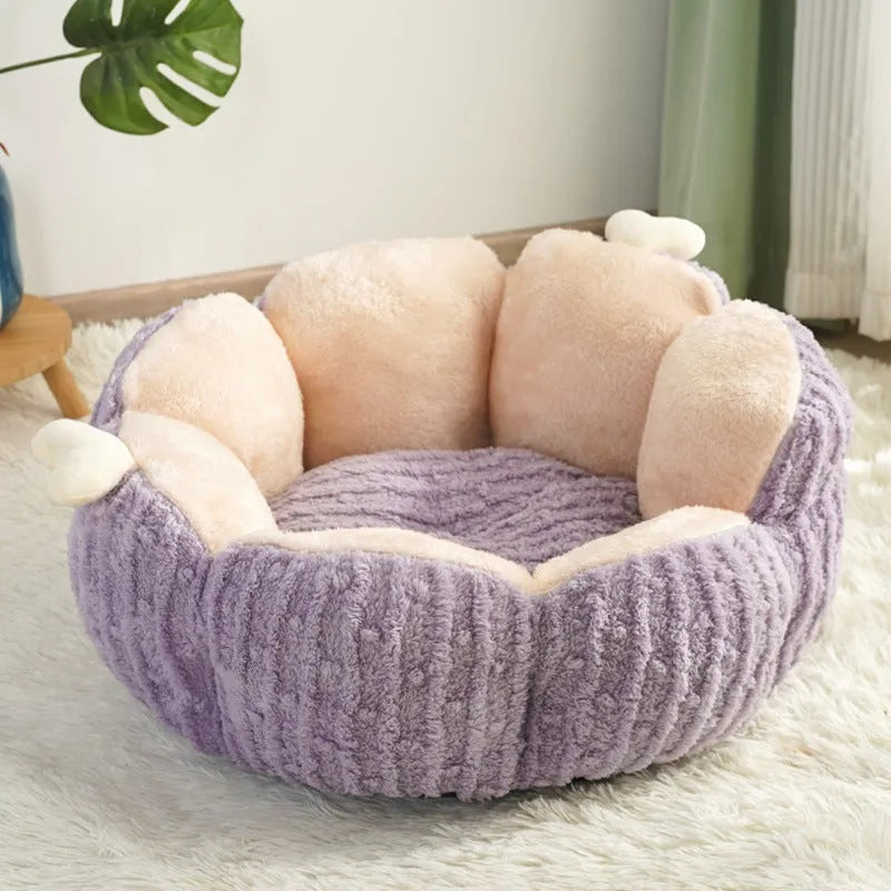 Cactus-themed cat kennel with removable cushion in purple or green, showing large and small size options