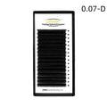 Close-up of 16-row dense mink hair false eyelashes on a matte round wool band.