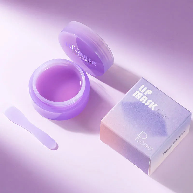 Exfoliating lip balm with scraper tool for moisturising and gentle lip care