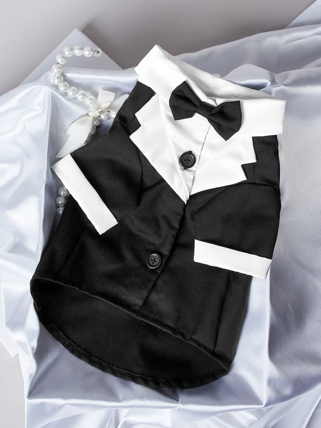 Chinese-style gentleman wedding suit for dogs in black with four-legged design