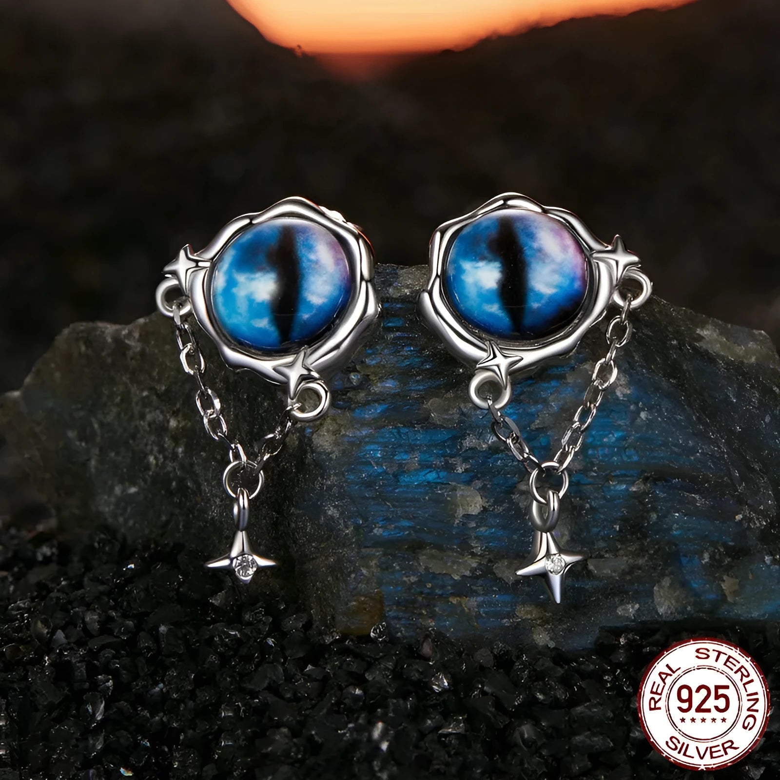 Mysterious retro blue devil eye stud earrings in S925 silver, 2.3cm high, 1.3cm wide, pair of earrings