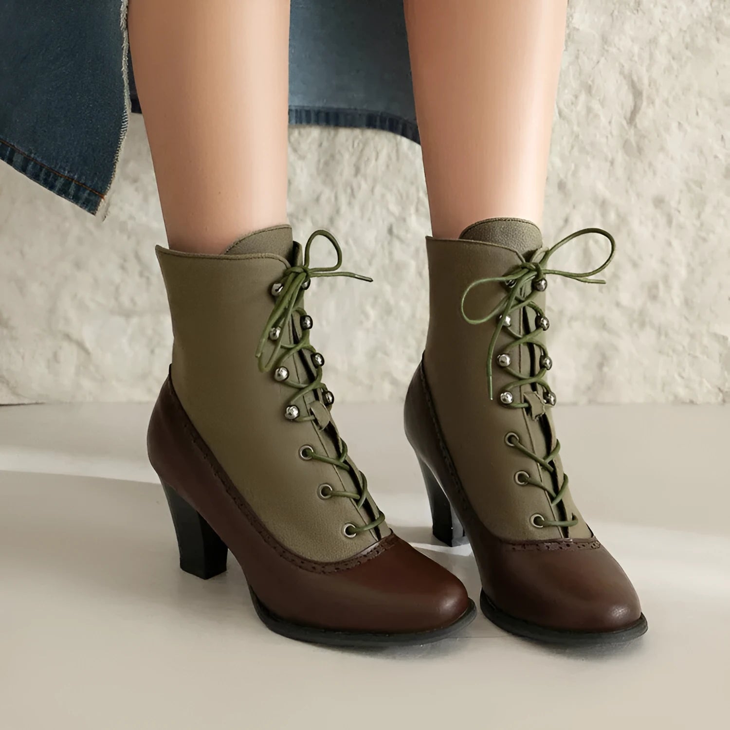 Retro British style cone heel Martin boots for women, artificial PU leather, front lace-up, available in brown