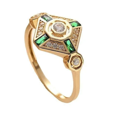 Square geometric ins-style ring for women in lvzuan colour with a gemstone centre.
