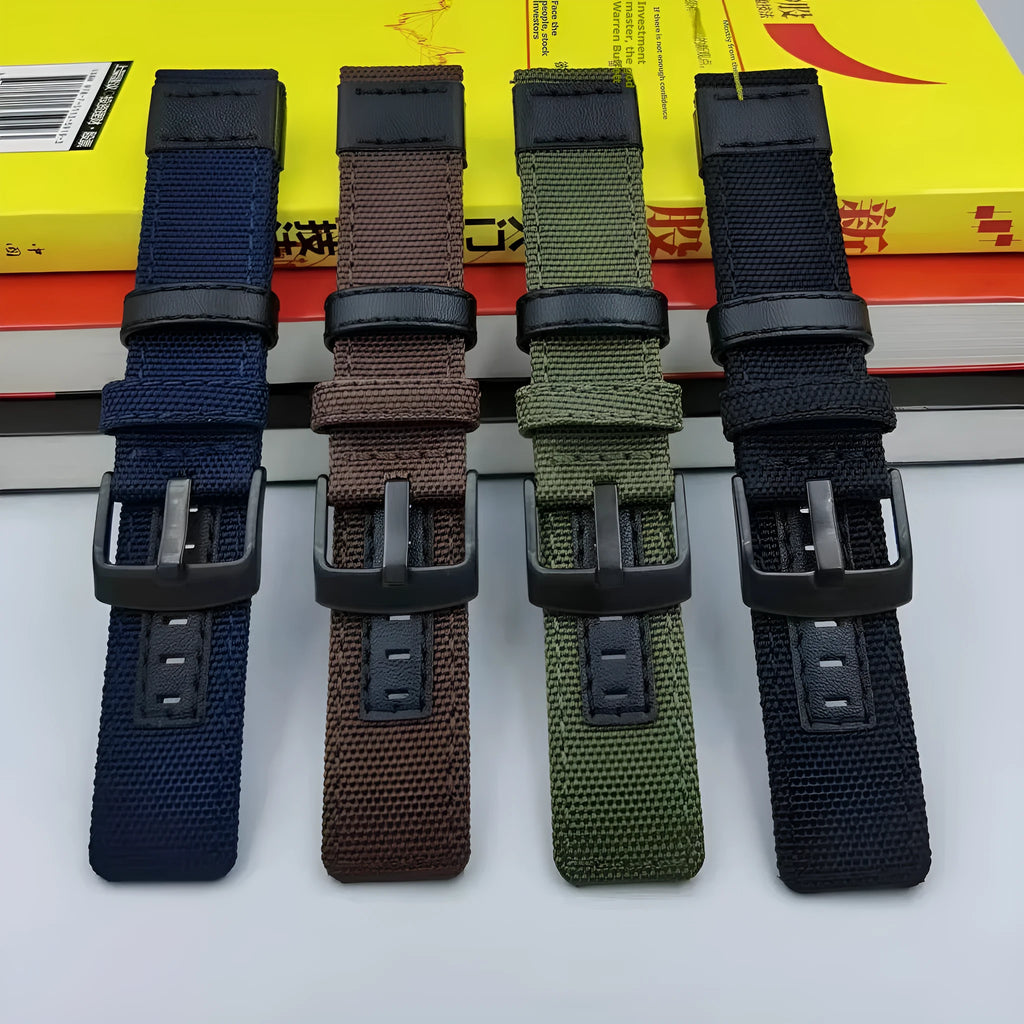 Oxford cloth canvas watch strap shown in army green, with sizing options of 20mm, 22mm, and 24mm widths.