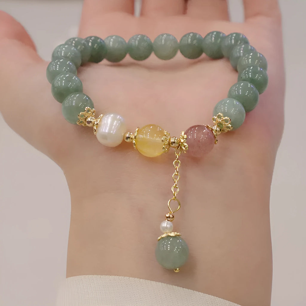Zhen Han style women's bracelet made of Myanmar jade with geometric shapes and bead pearl decoration.