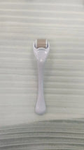 540 micro needle derma roller with mechanical design in various handle and wheel colour combinations