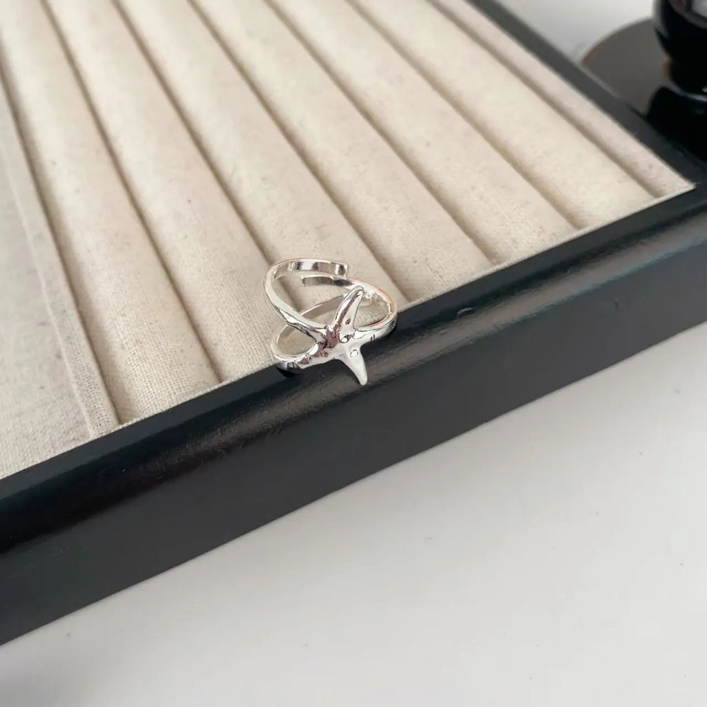 Adjustable zinc alloy ring with dimensional jasmine flower and camellia design