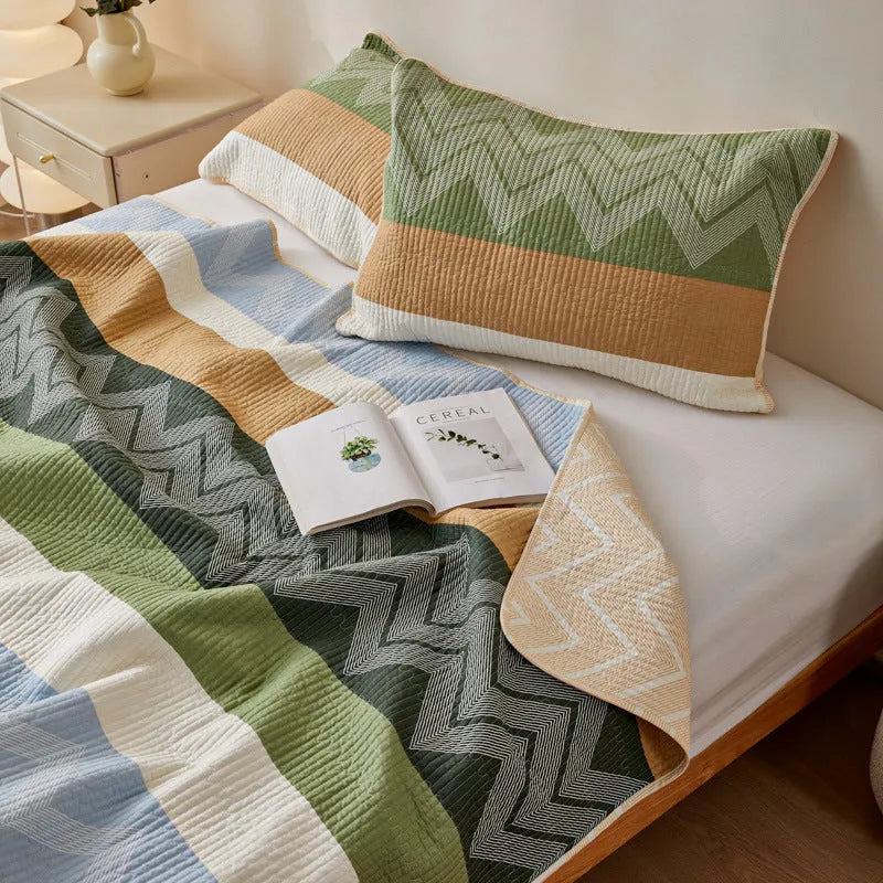 Pure cotton printed bed sheet set in modern simple style with reactive dyed patterns