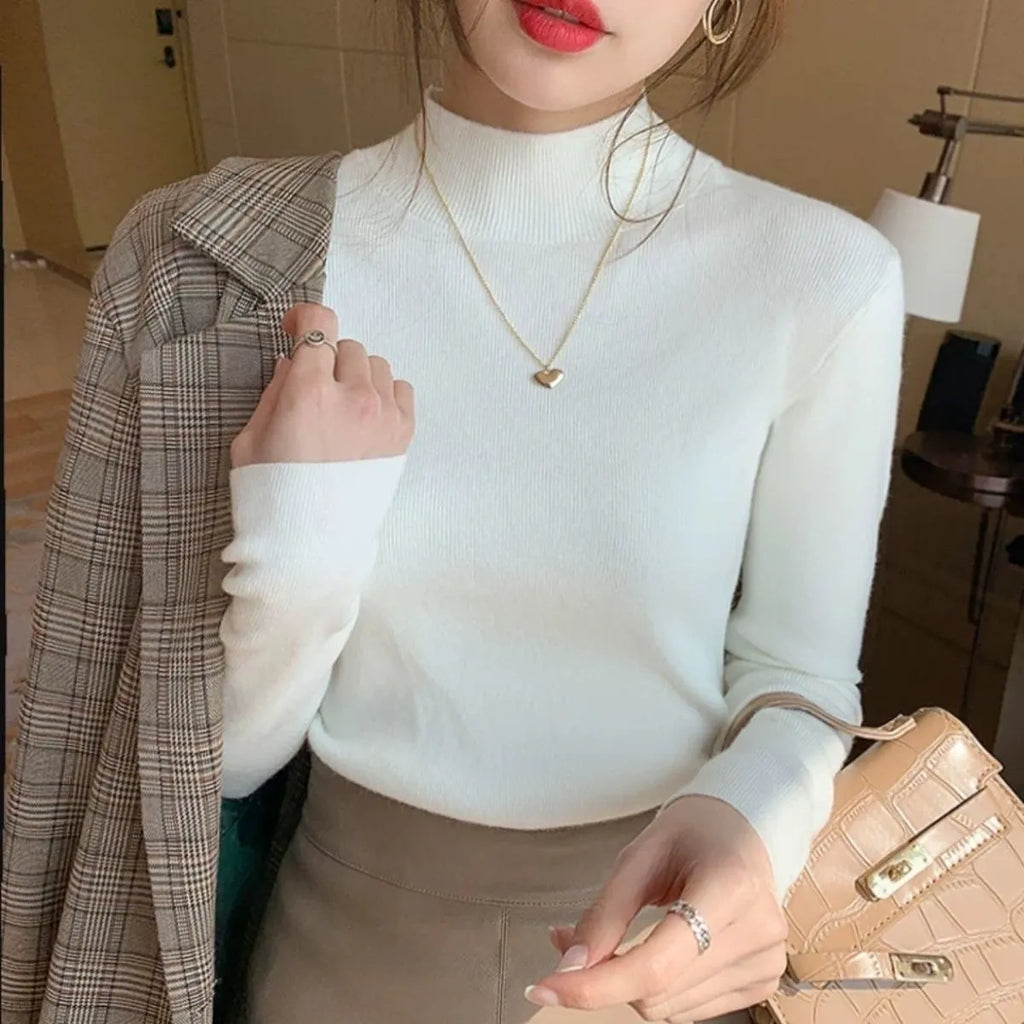 Slim fit long sleeve viscose shirt with inner knitted bottoming in apricot colour.