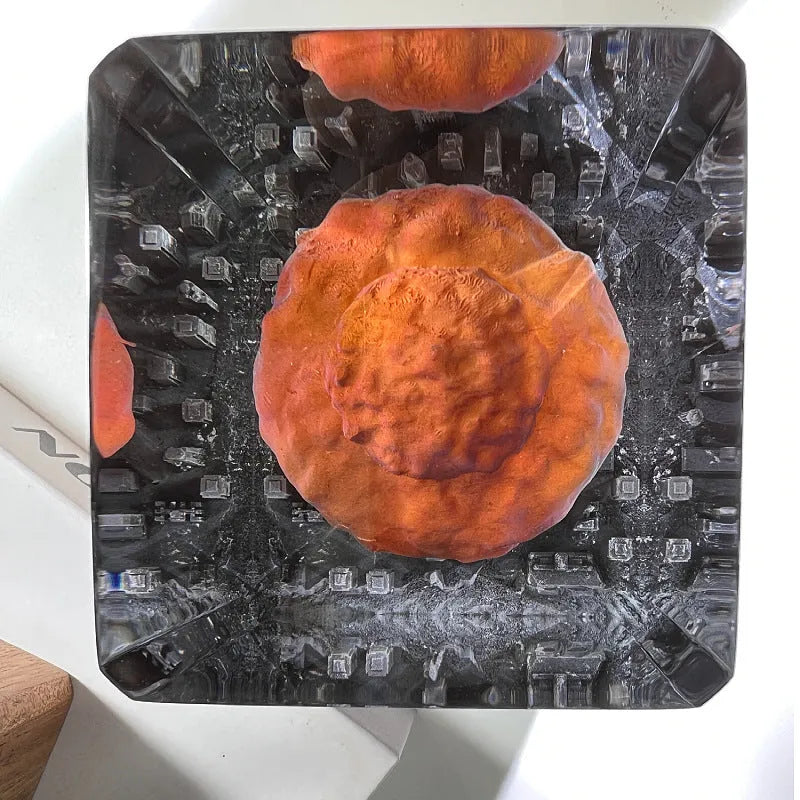 Small resin night lamp shaped like an atomic bomb mushroom cloud explosion in two colour variants.