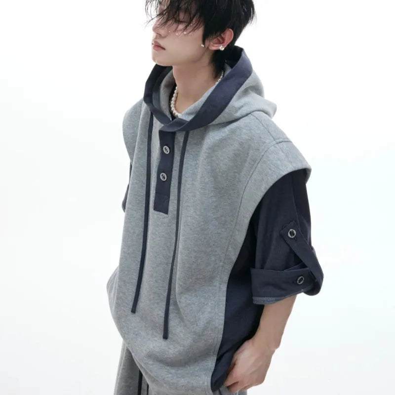 Men's black hooded polyester sports suit with three-dimensional stitching and matching trousers