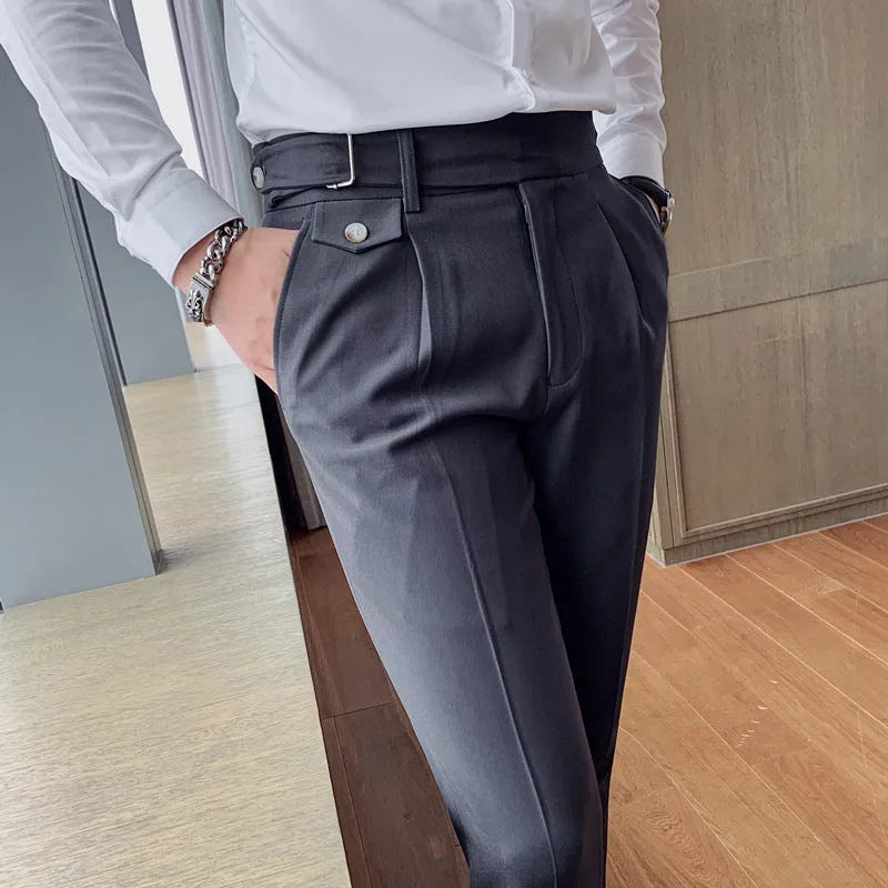 Straight-leg casual trousers in solid colours with waist size options
