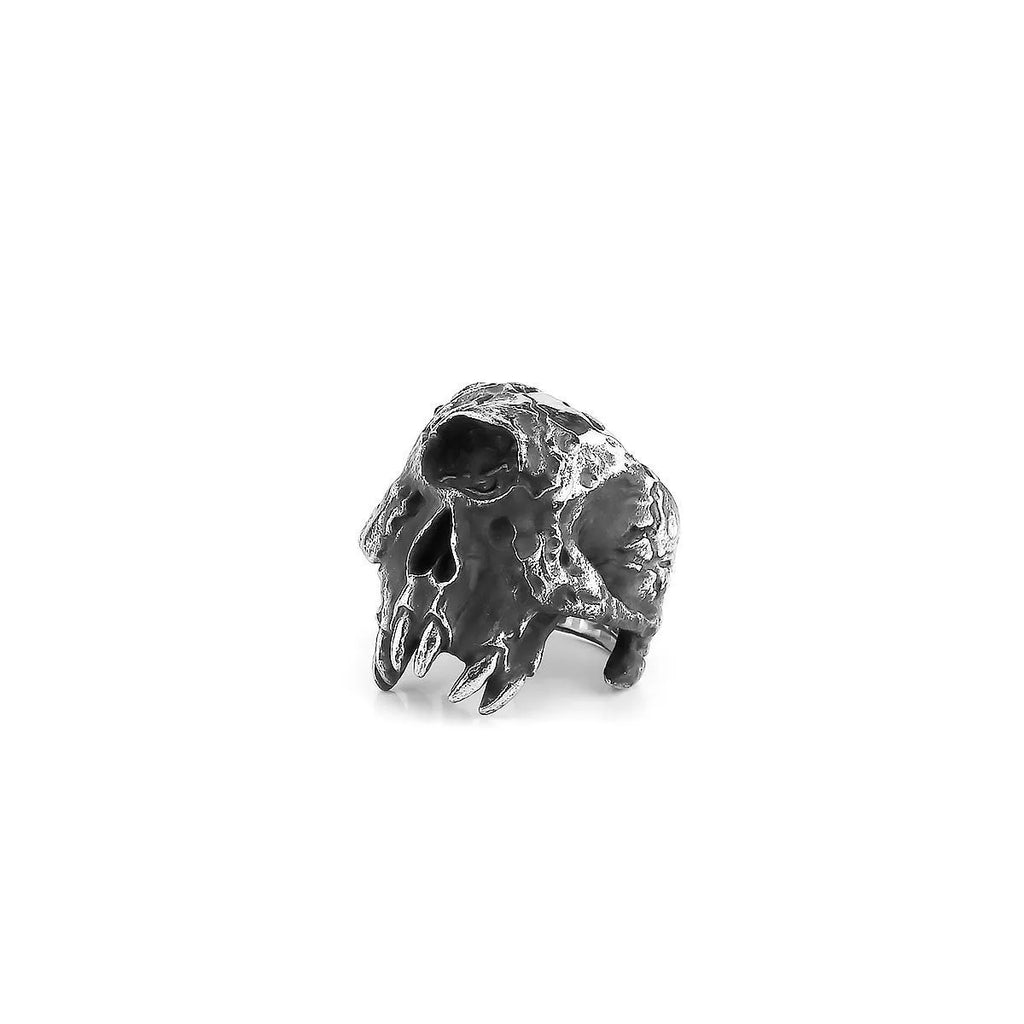 Alloy skull ring with one-eyed design in electroplated finish showing retro punk styling