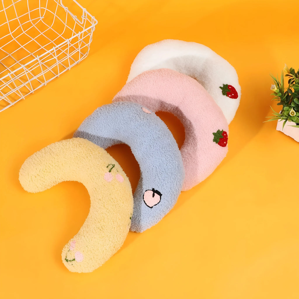 Cartoon U-shaped half moon pet pillow for dogs and cats in yellow colour option