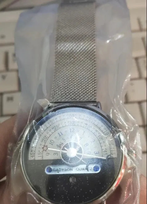 Men's silver sports watch with round 40mm dial and stainless steel strap