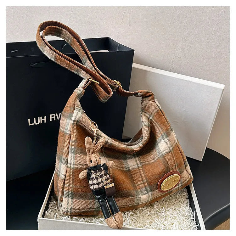 Women's large capacity woolen shoulder bag in horizontal square shape with crossbody strap