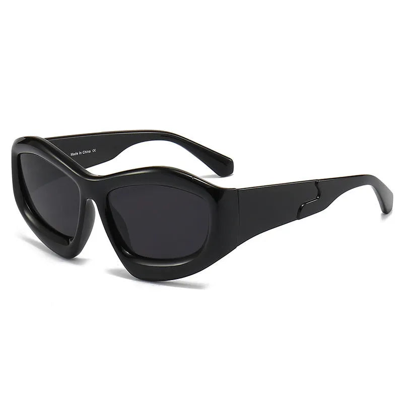 Concave bubble lens sunglasses for outdoor sports on a unisex model.