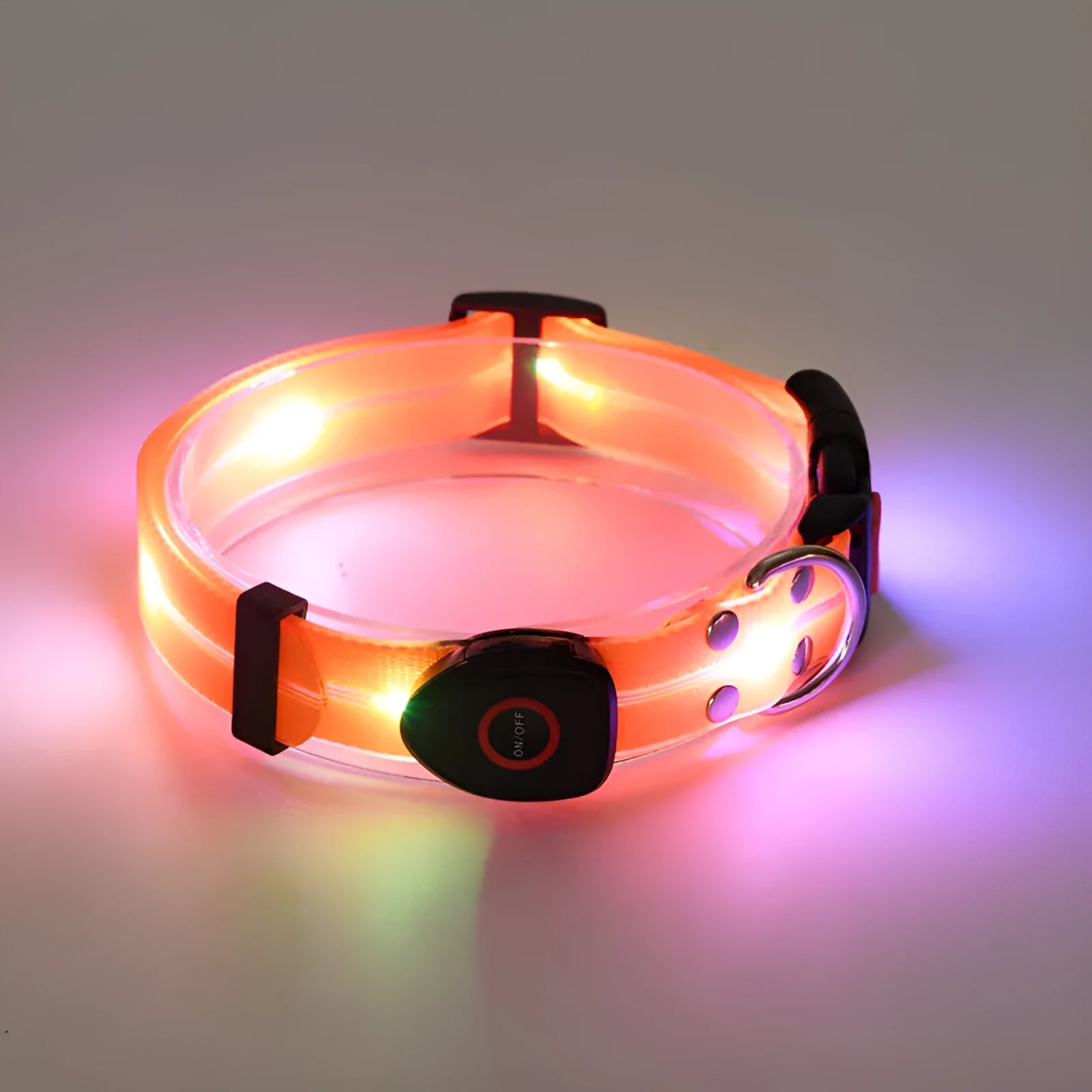 LED luminous pet collar and nylon tow rope with colourful light strips, rechargeable via USB, in black colour option