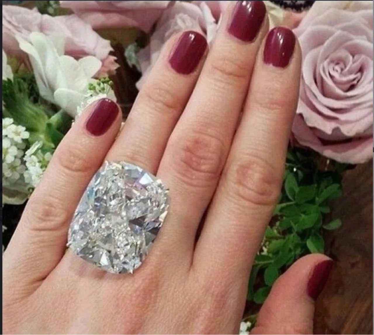 Women's simple inlaid white square diamond ring with geometric design and electroplated white gold colour finish