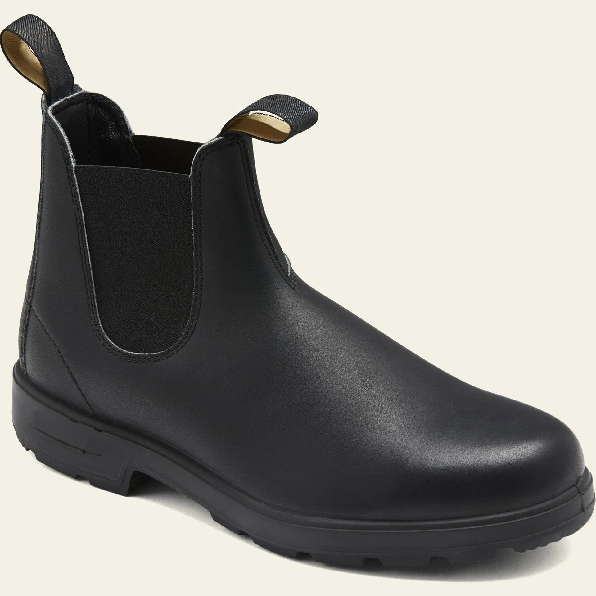 Brown vintage-style unisex Chelsea boots with a frosted finish and round toe.