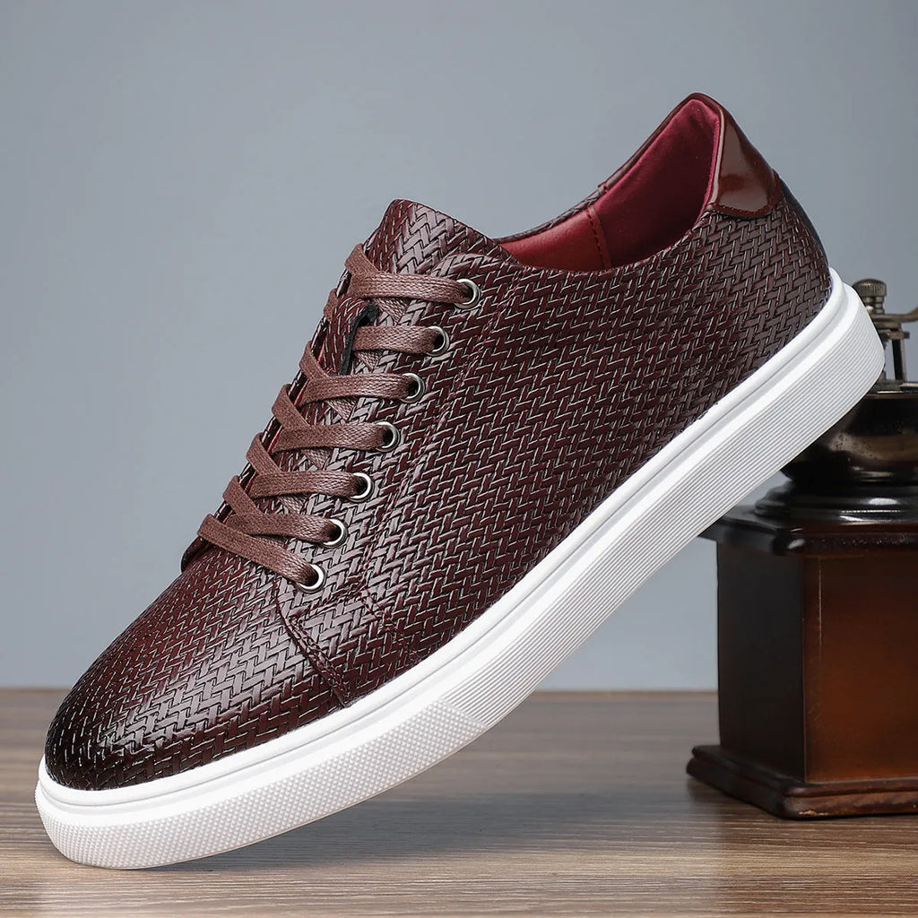Men's British style leather shoes in black, red, or yellow with artificial PU upper and rubber sole