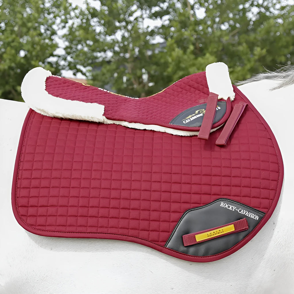 Wool equestrian and cycling saddle pad for shock absorption and waist protection in four colours