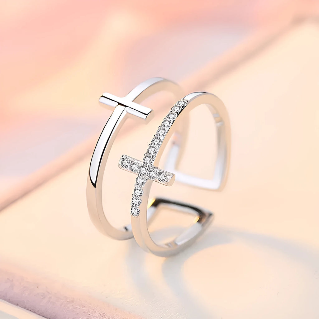 Geometric women's adjustable copper ring with zircon stone and sterling silver inlay.