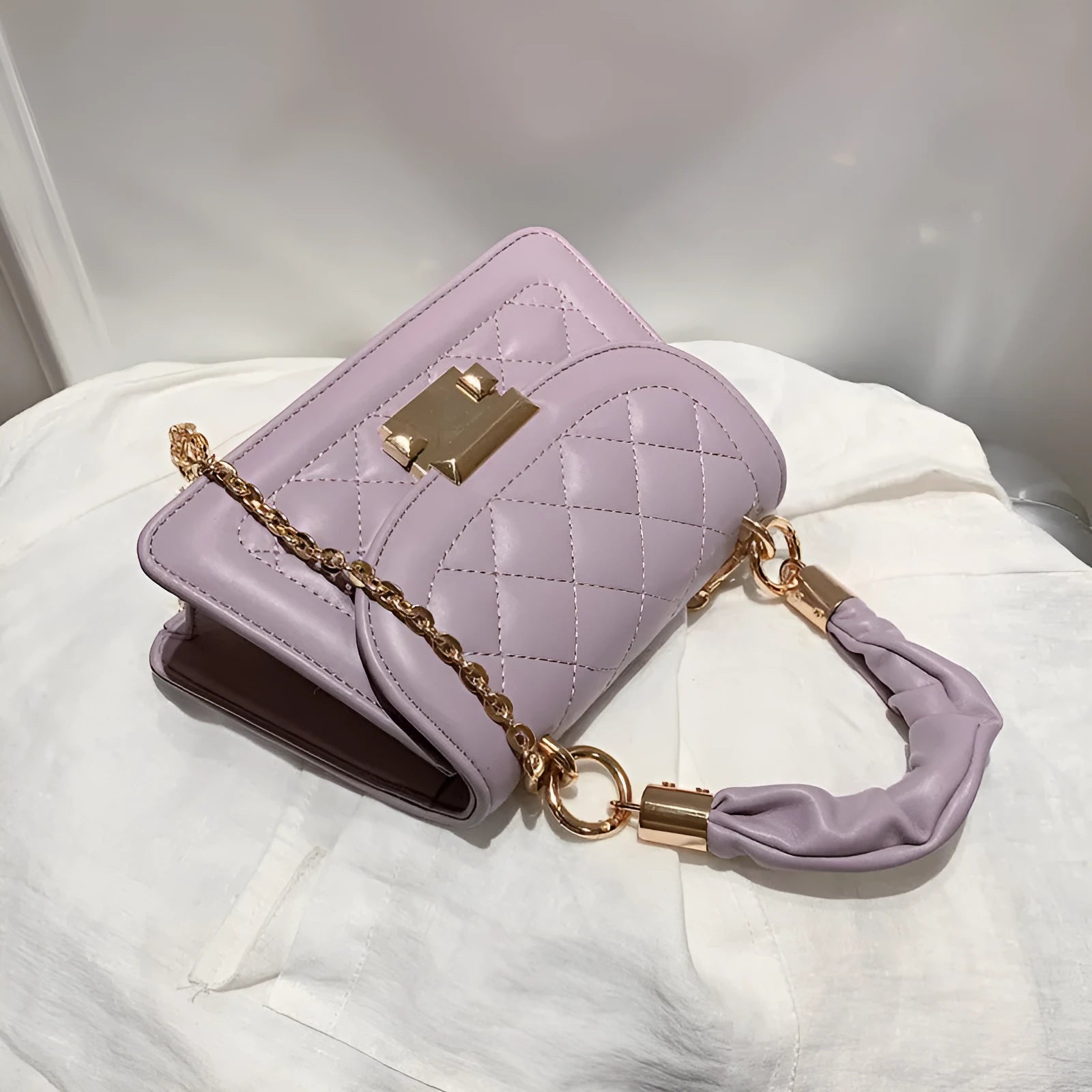 Korean-style women's square shoulder bag with rhombus pattern in purple, black or beige colours