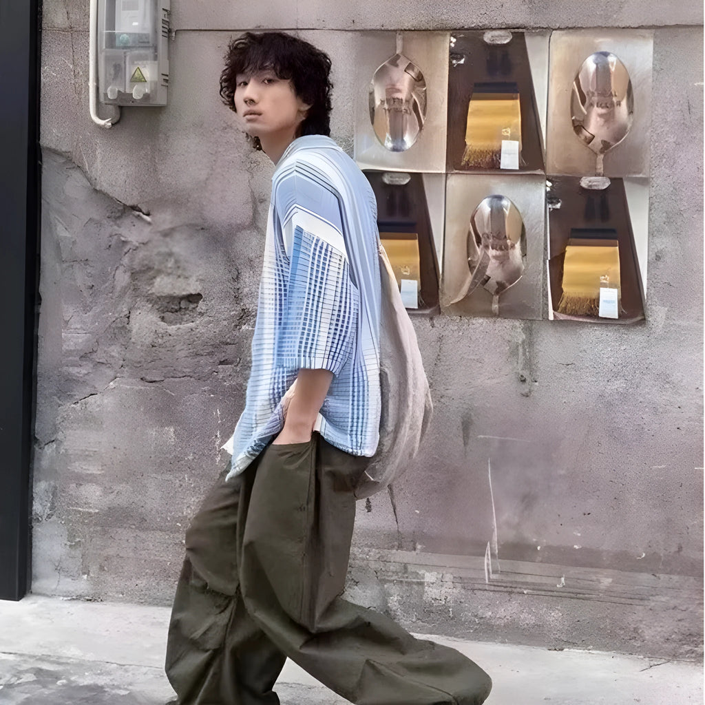 Cotton blend contrast colour short sleeve cardigan shirt for men in blue loose fit summer style