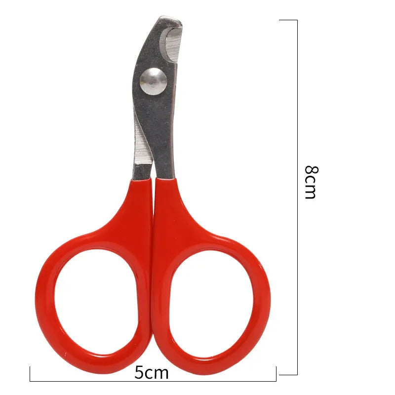 Professional pet nail clippers with stainless steel blade and coloured anti-slip handle.