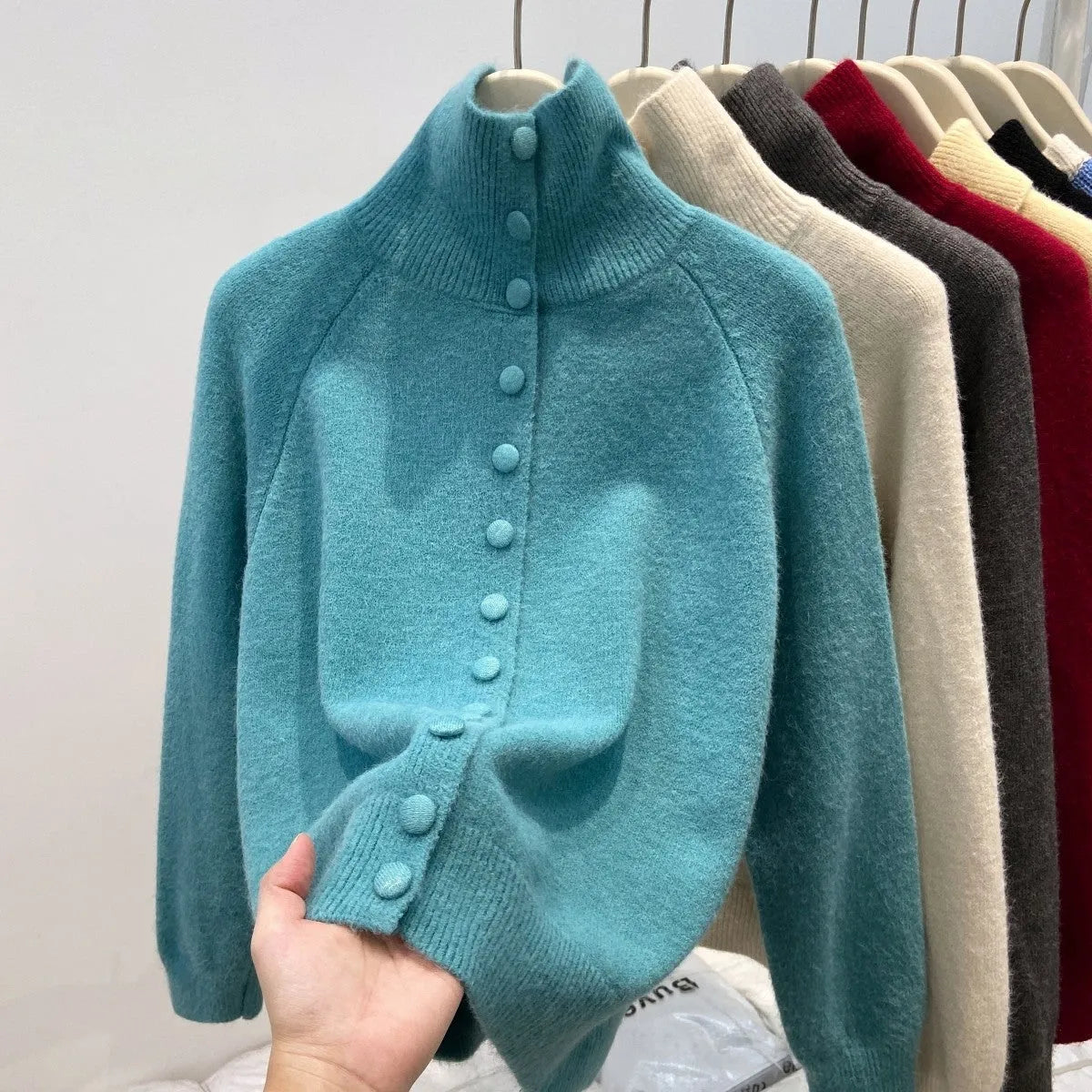 Women's turtleneck single-breasted cardigan in thick knitted polyester, button front, loose fit, available in multiple colours